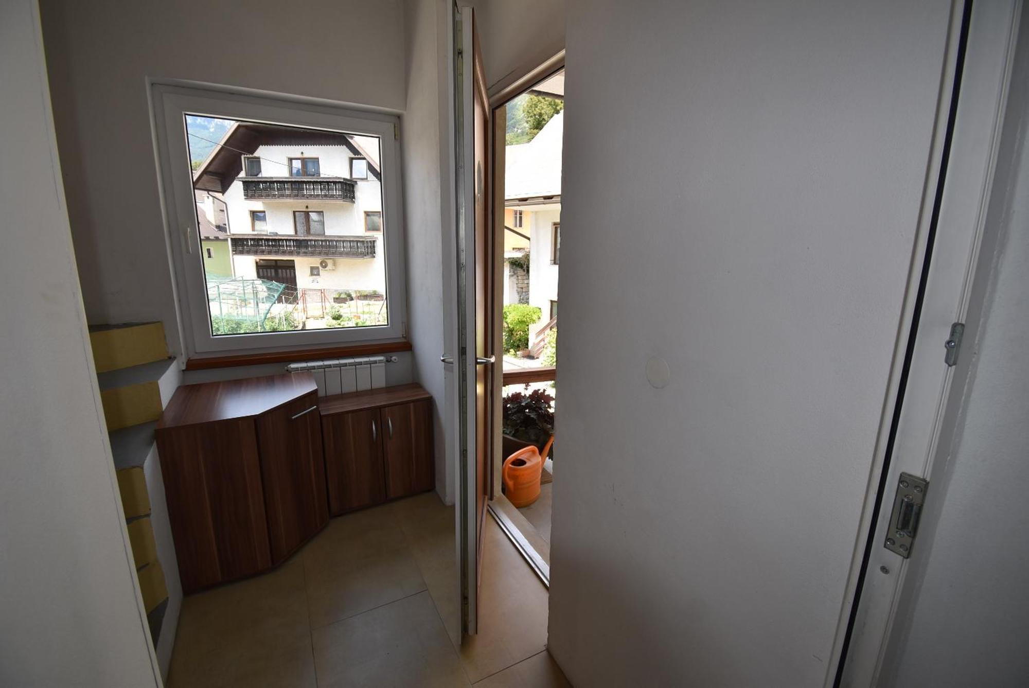 Apartments Free Alps, Massage & Wine โบเว็ก ภายนอก รูปภาพ