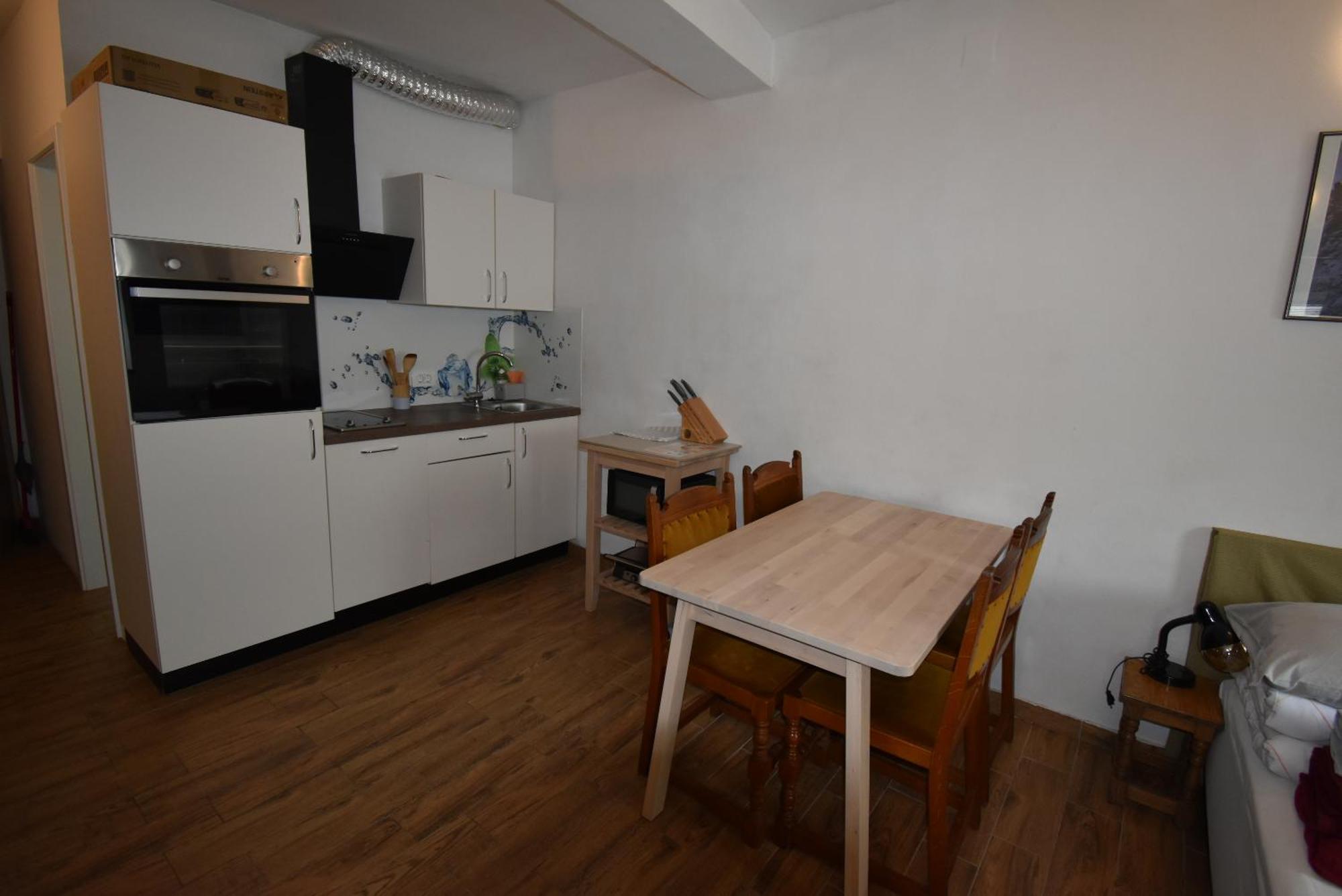 Apartments Free Alps, Massage & Wine โบเว็ก ภายนอก รูปภาพ